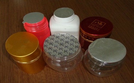 plastic bottles samples after being sealed induktsioon.jpg