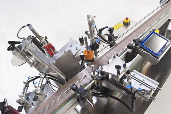 round bottle labeler equipment ümmarguse pudeli märgistamise varustus.jpg