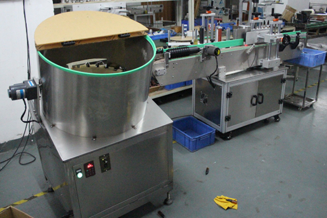 pudelid unscrambler feeding (3).jpg