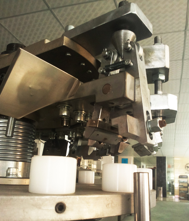 sealer part for metal hose tihendustäide metalltorudele.jpg