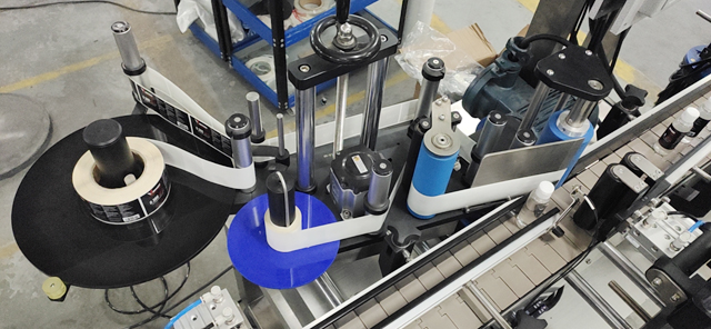 sildistamise kleebiste masin.JPG