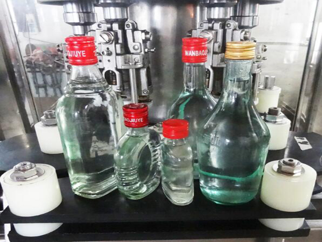 ropp korkimismasina sees.jpg