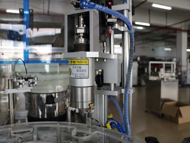 Korkimispea KRUVI CAPPER.jpg