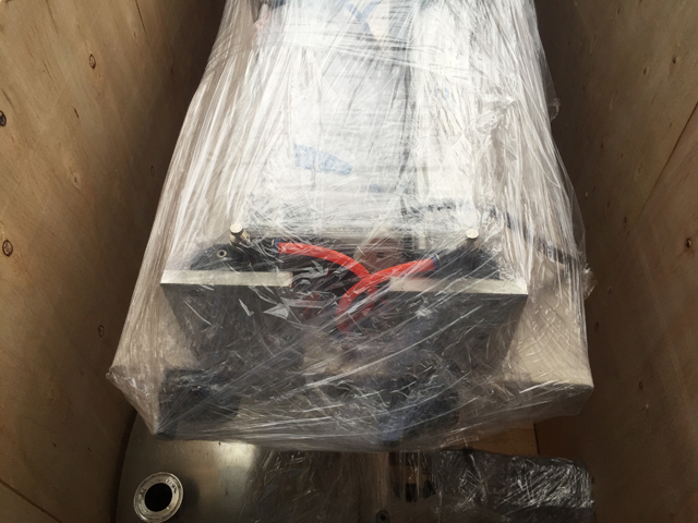 puidust ümbris täitmismasina saatmiseks õhukuluga (7).JP