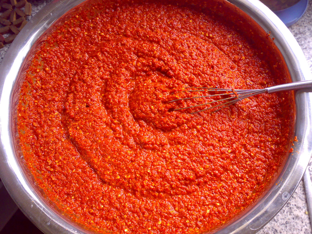tomato sauce for filling Piprakaste.jpg